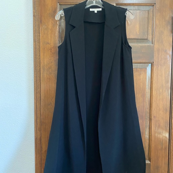 Sleeveless duster vest - Picture 2 of 5